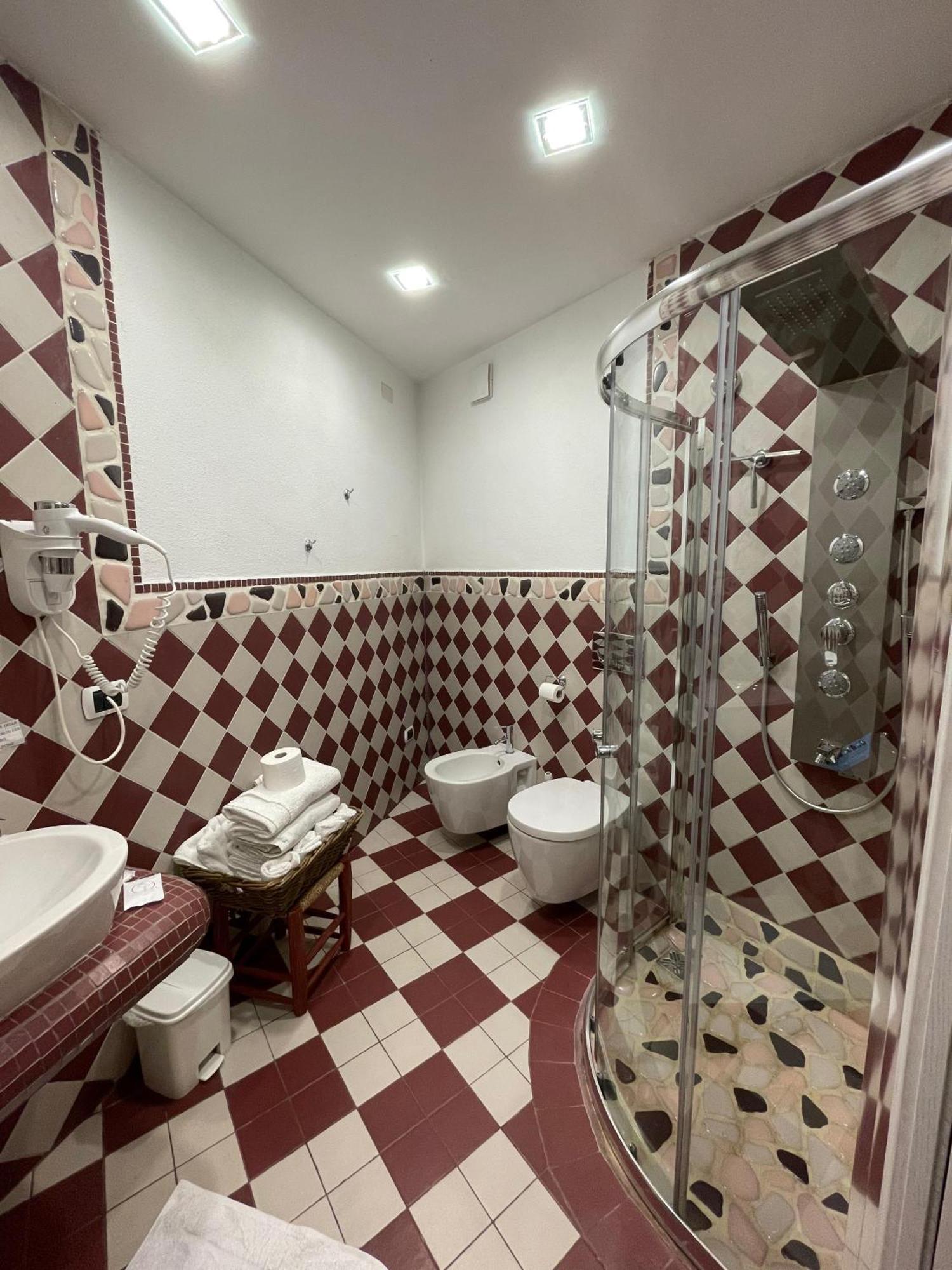 Ca' Du Batan Bed and Breakfast Spotorno Buitenkant foto