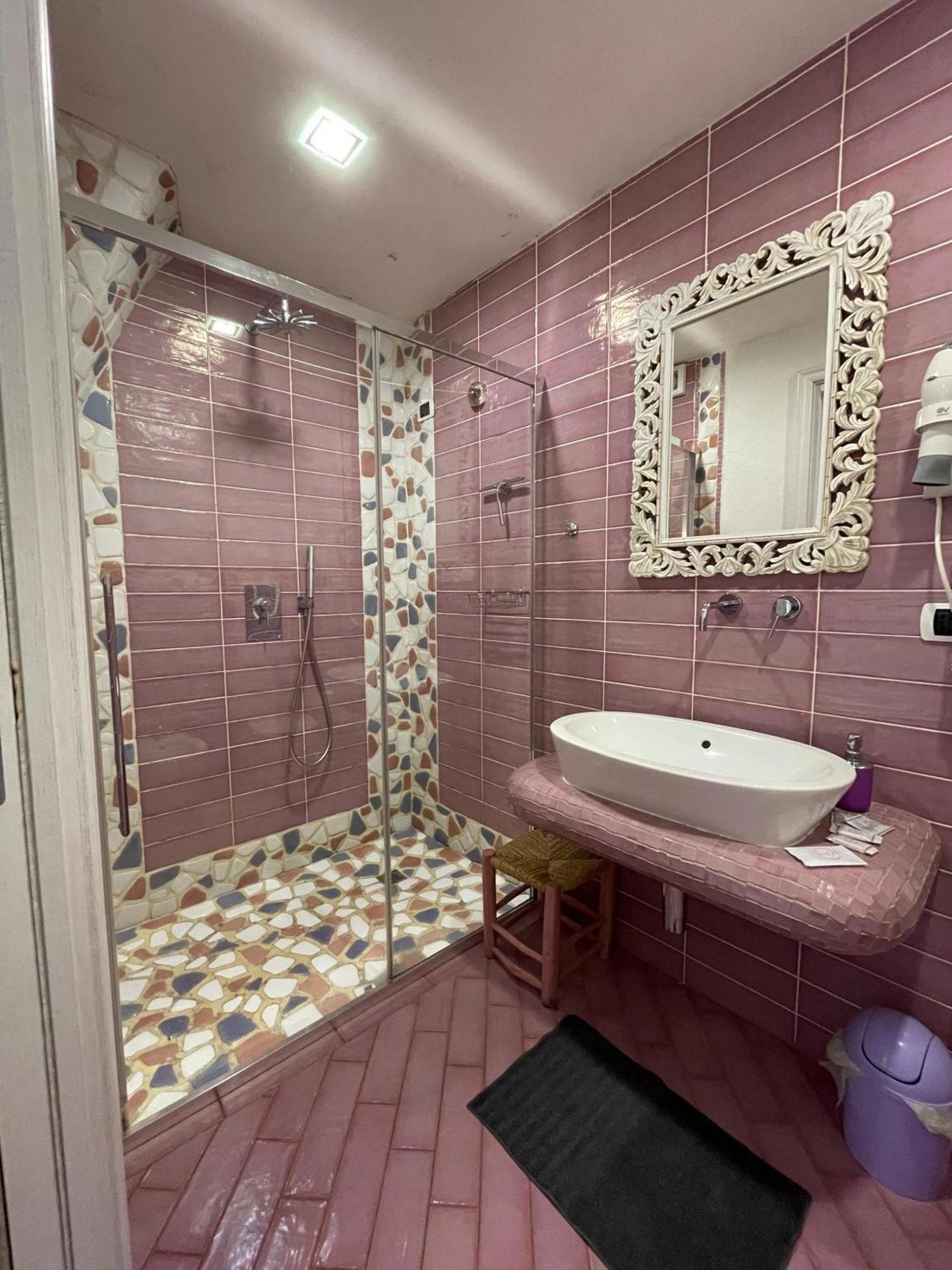 Ca' Du Batan Bed and Breakfast Spotorno Buitenkant foto